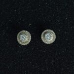 Aretes redondos pavé con brillante central