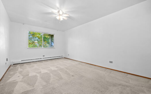 755 S Clinton St #7B