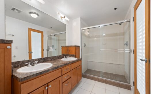 7700 E 29th Ave #102