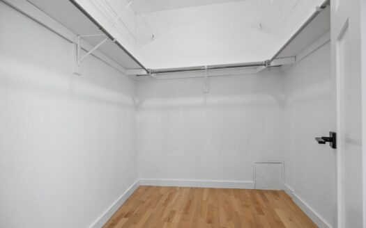 7700 E 29th Ave #102