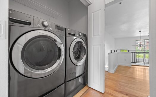 7700 E 29th Ave #102