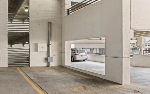 1555 California St #419